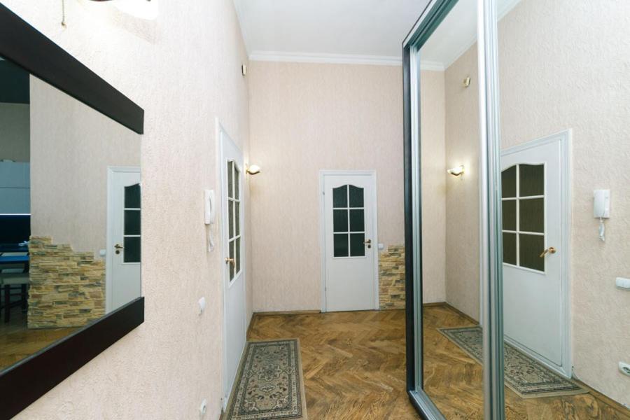 Amazing Heart Of Kiev Apartment Exterior foto
