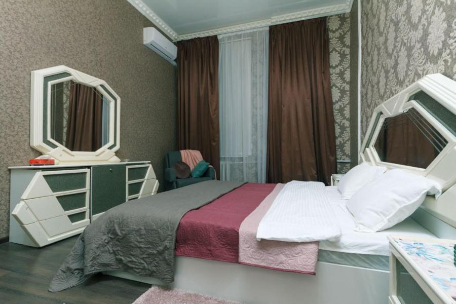 Amazing Heart Of Kiev Apartment Exterior foto