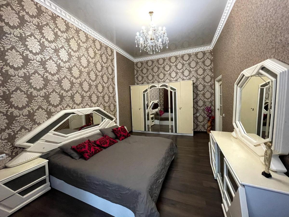 Amazing Heart Of Kiev Apartment Exterior foto