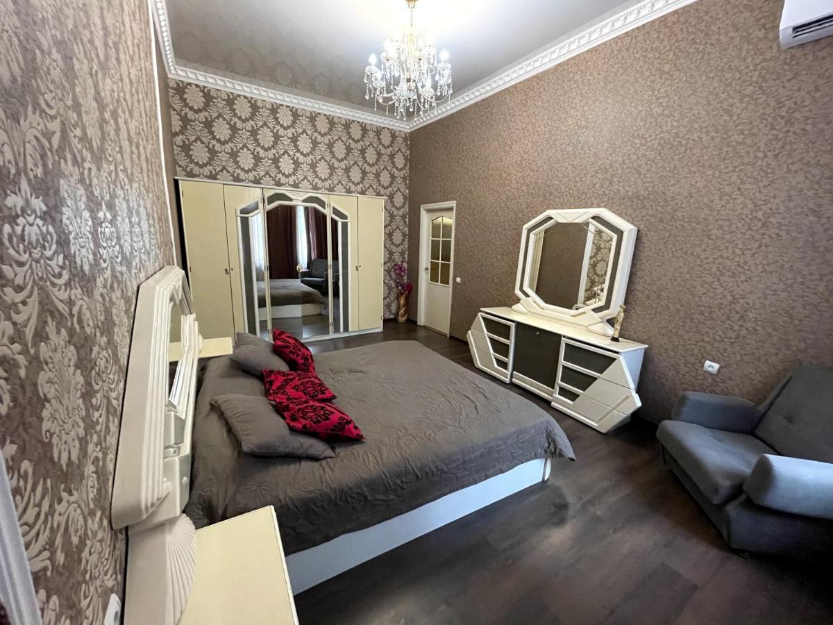 Amazing Heart Of Kiev Apartment Exterior foto
